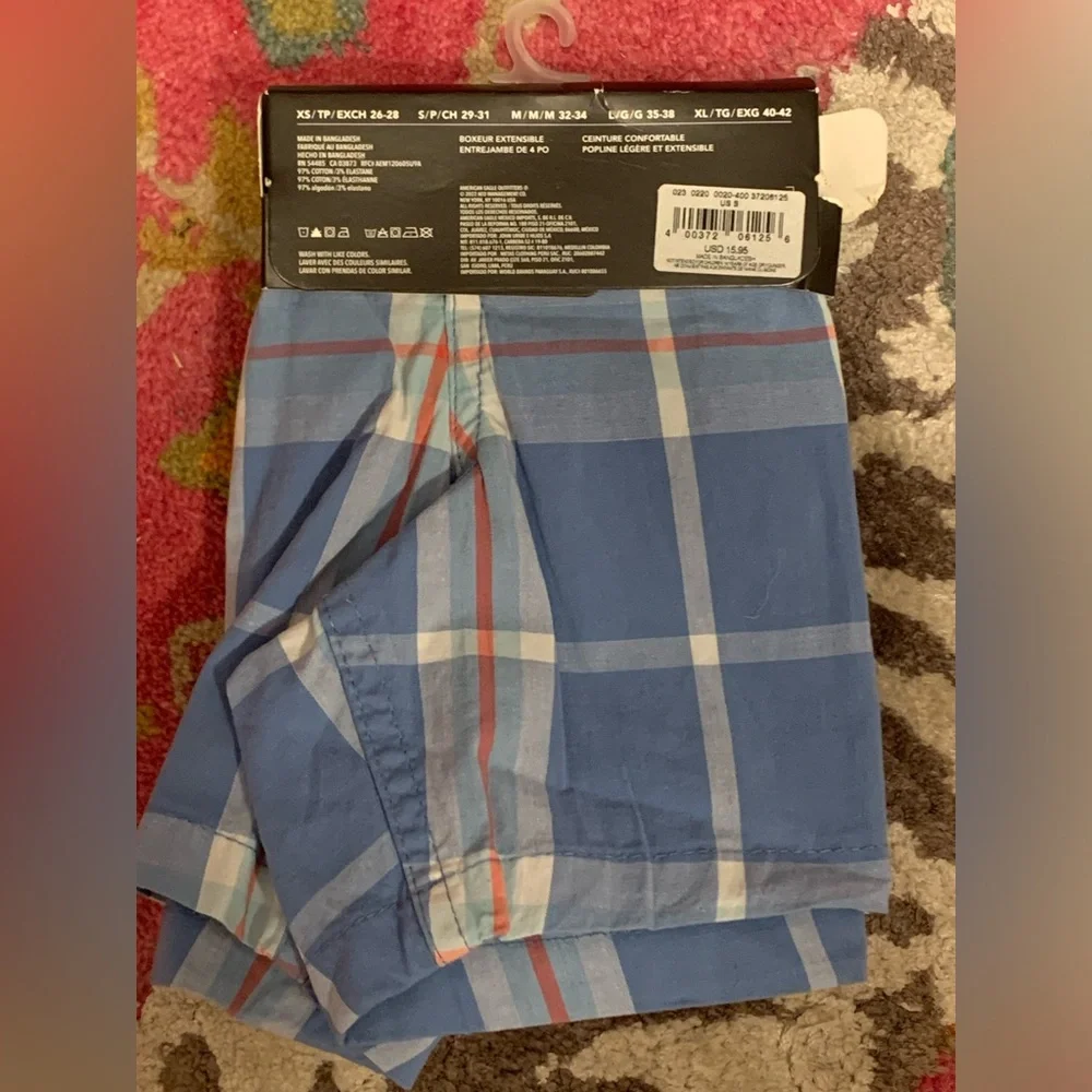 NWT AMERICAN EAGLE PLAID STRETCH BOXER - Picture 2 of 2